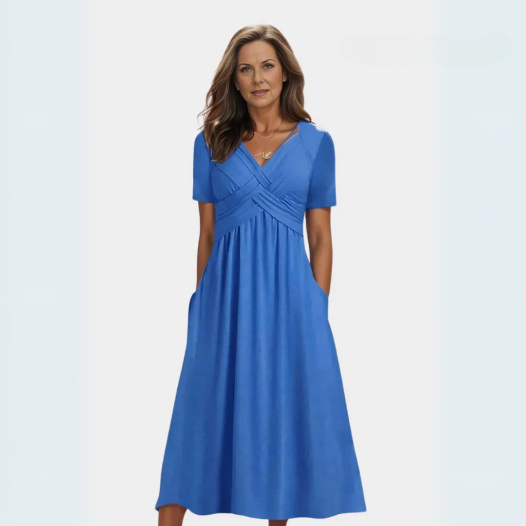 Adela | Wysokie i doskonale rozwinięte sukienki